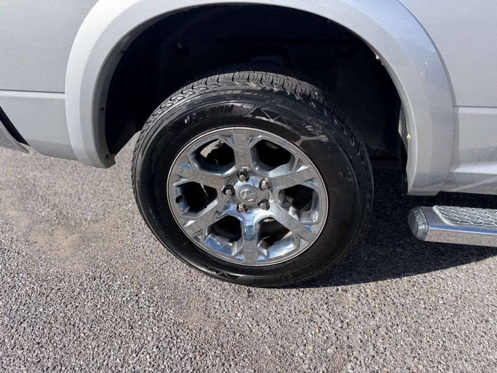 2017 RAM 1500 Image 23