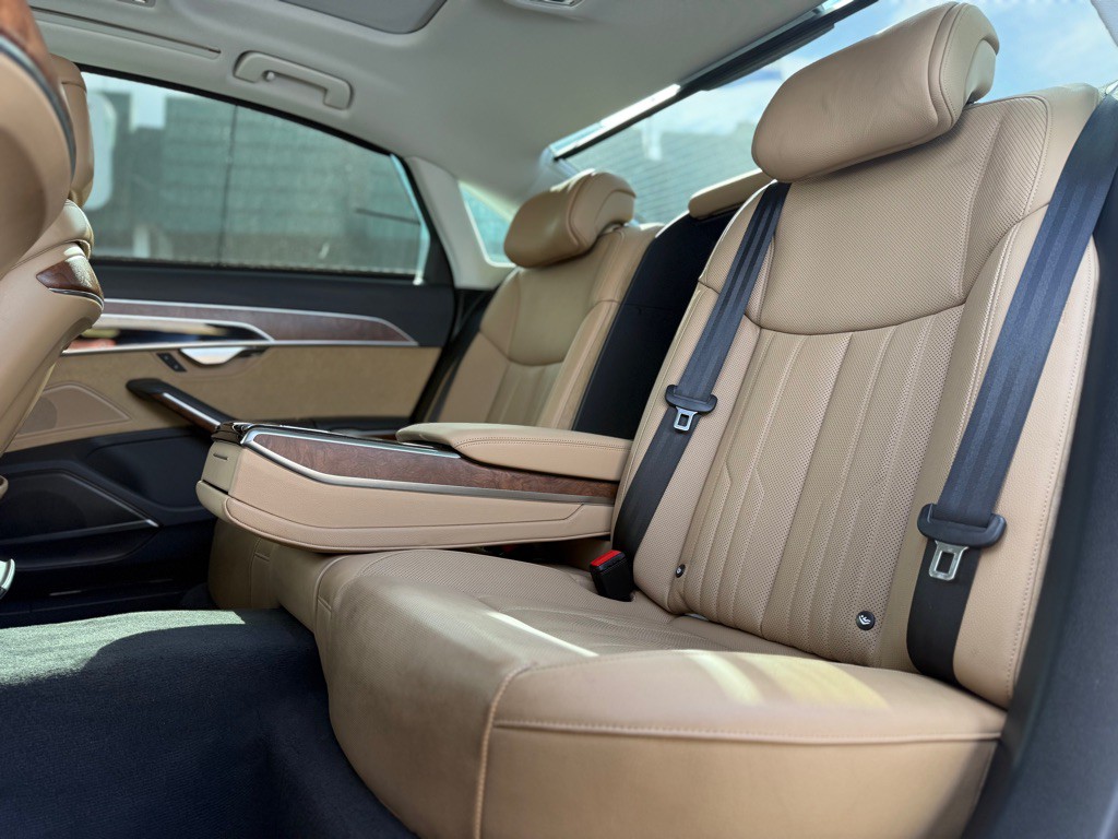 2019 Audi A8 Image 12