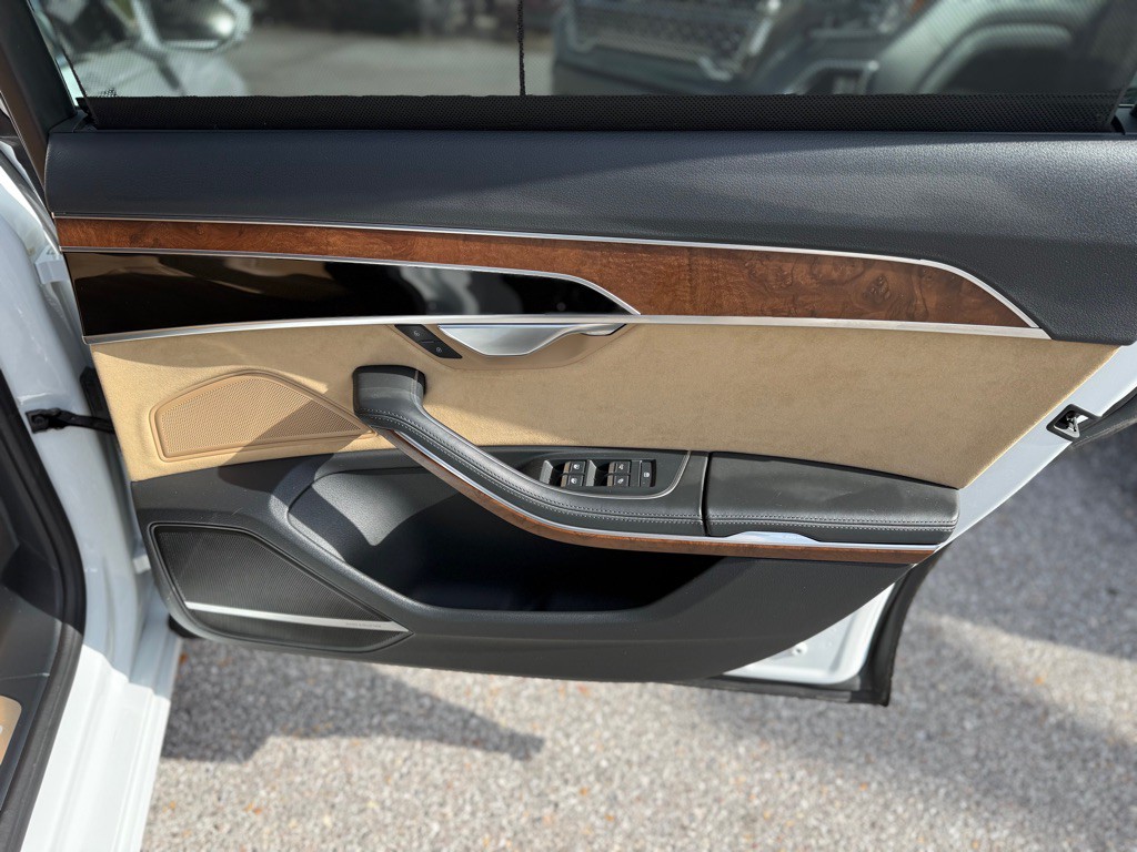 2019 Audi A8 Image 16