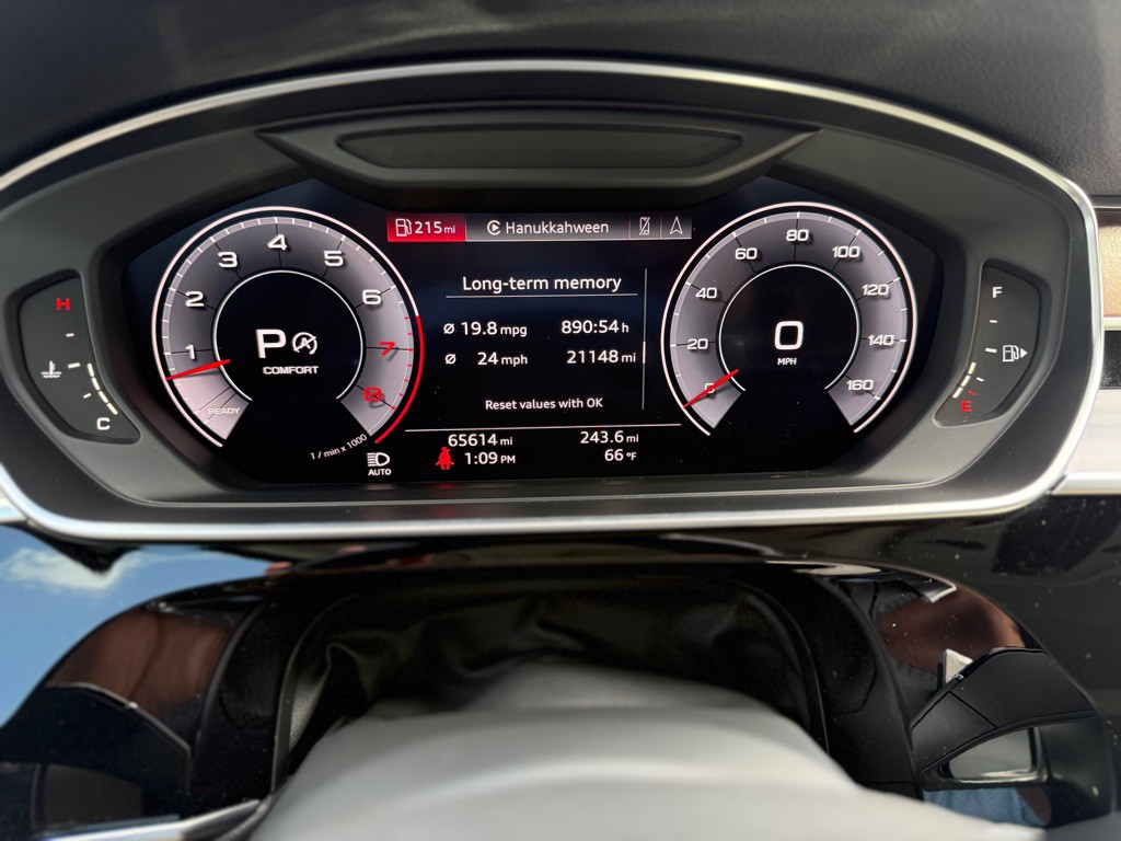 2019 Audi A8 Image 21