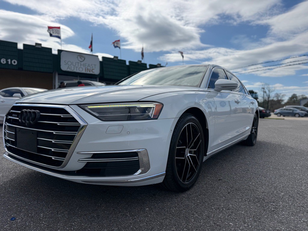 2019 Audi A8 Image 30