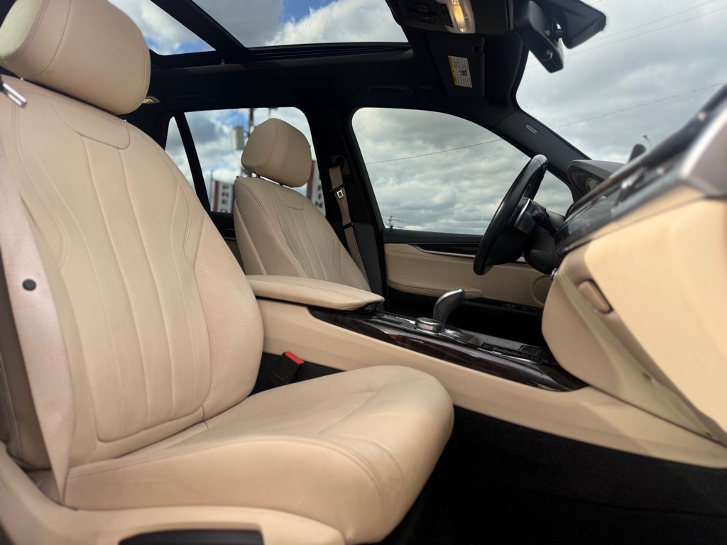 2018 BMW X5 Image 15