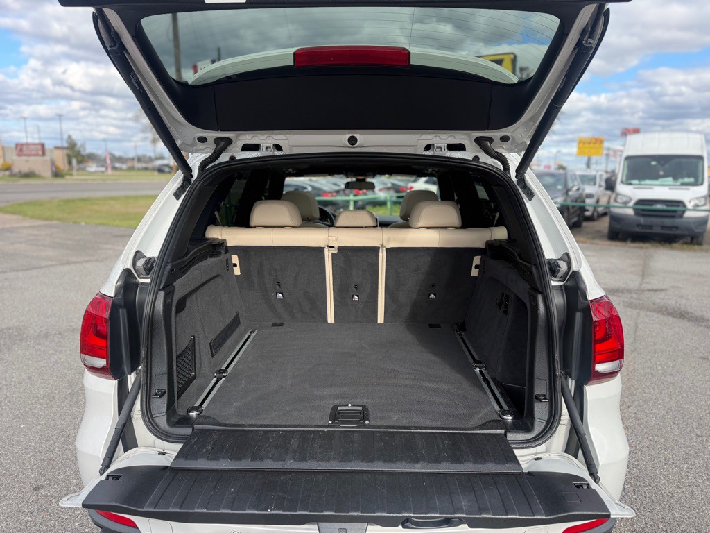 2018 BMW X5 Image 19