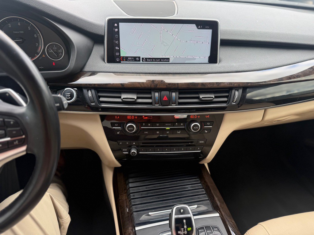 2018 BMW X5 Image 25