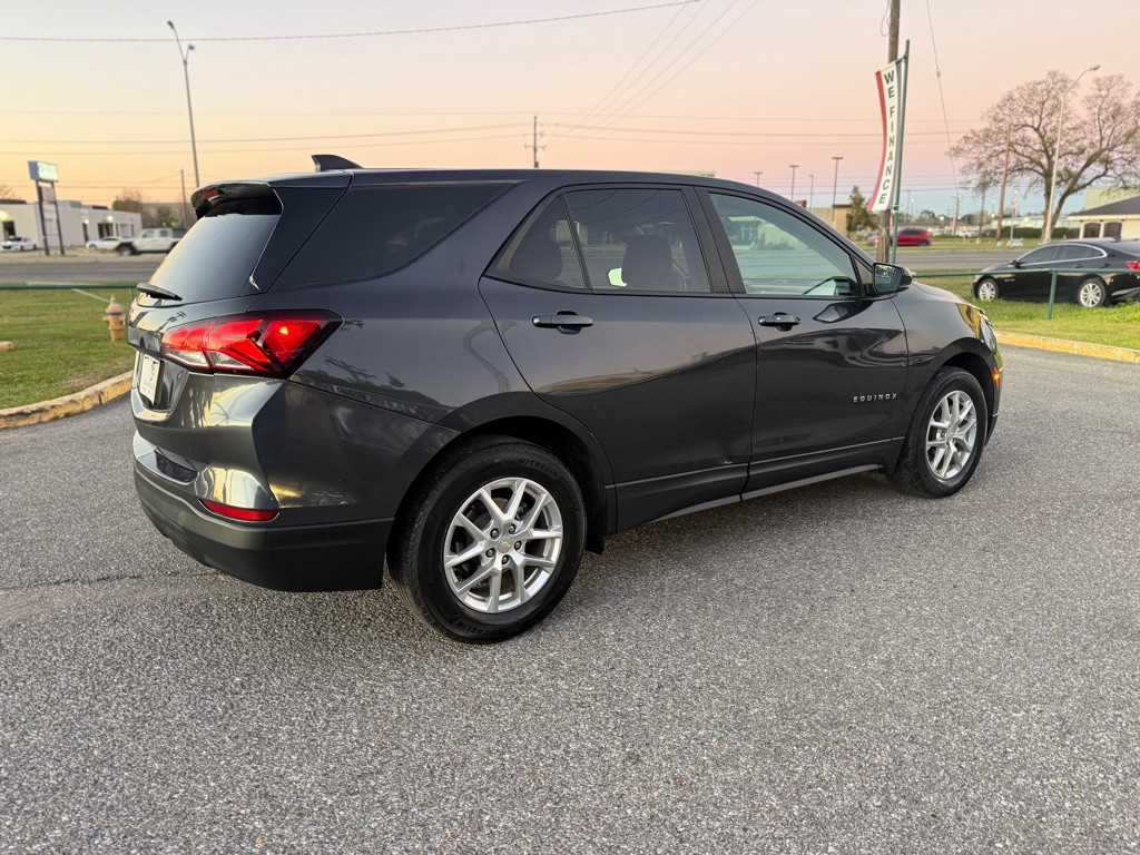 2022 Chevrolet Equinox Image 5