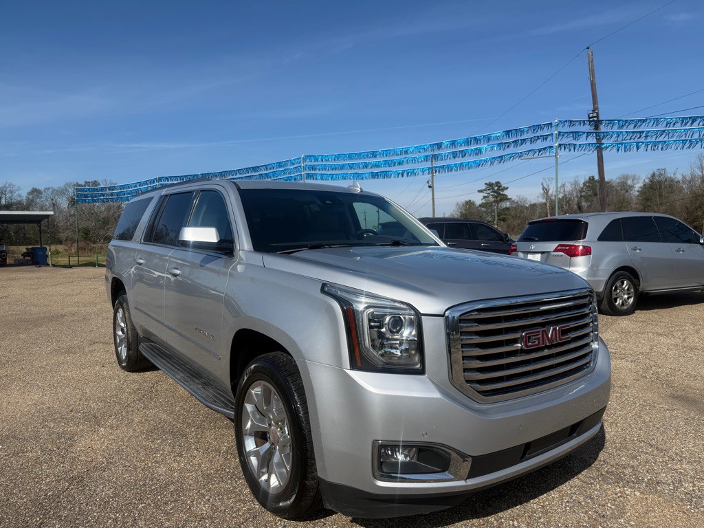 2017 GMC Yukon Image 4