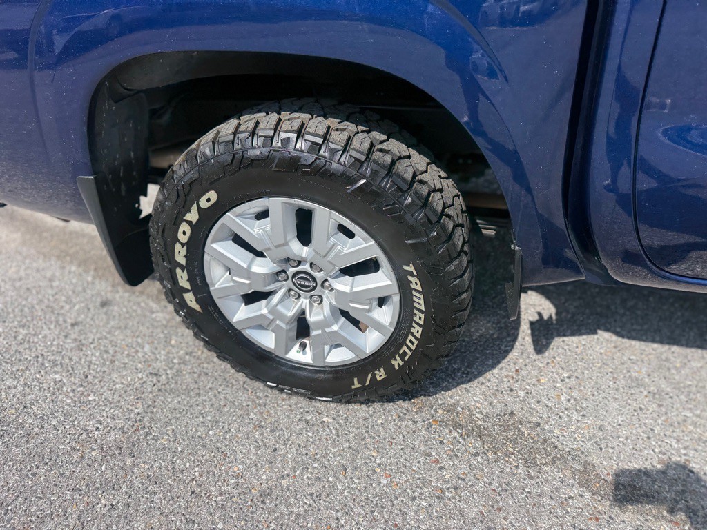 2022 Nissan Frontier Image 23