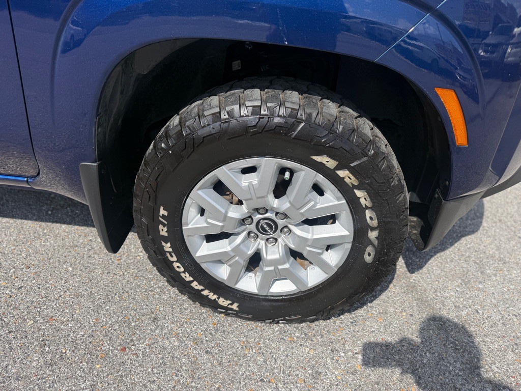 2022 Nissan Frontier Image 26