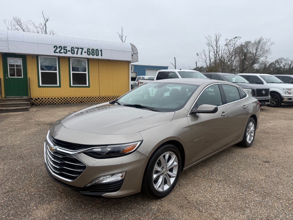 2023 Chevrolet Malibu Image 2