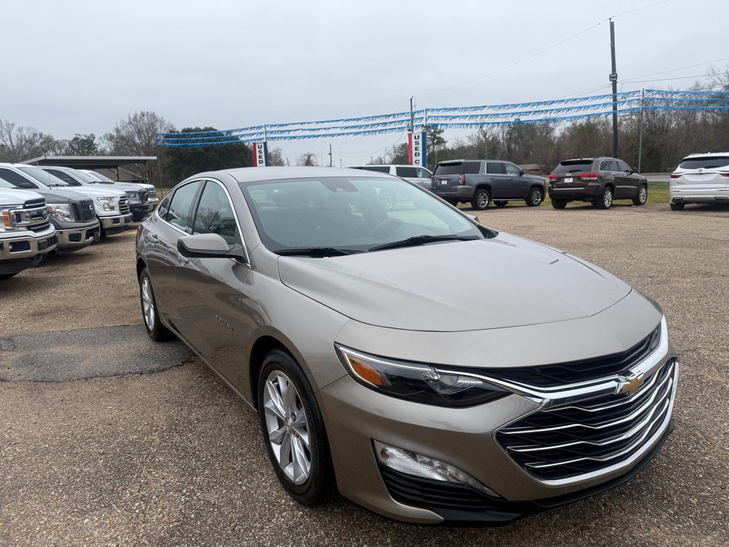 2023 Chevrolet Malibu Image 4