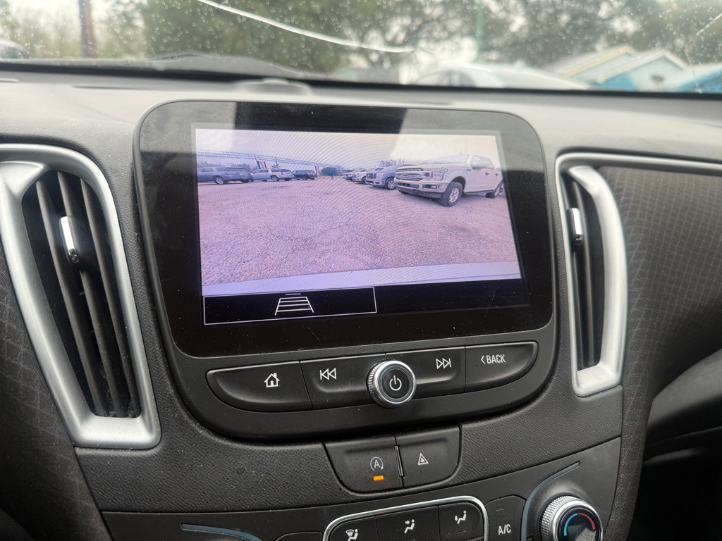 2023 Chevrolet Malibu Image 11