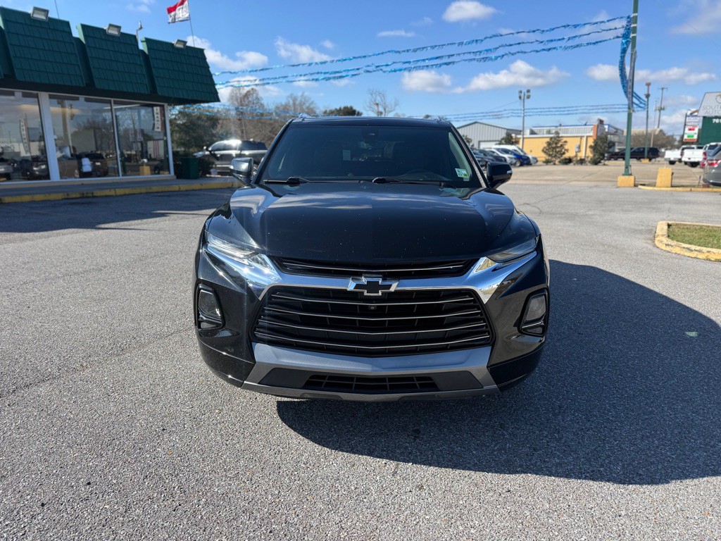 2019 Chevrolet Blazer Image 2