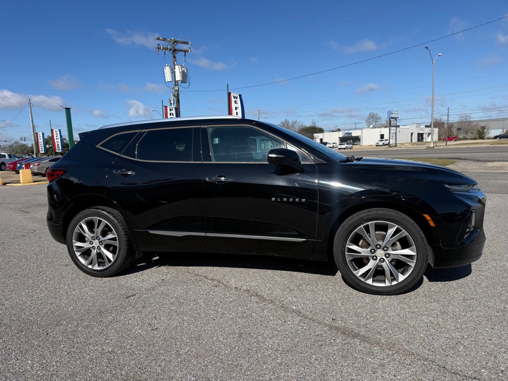2019 Chevrolet Blazer Image 3