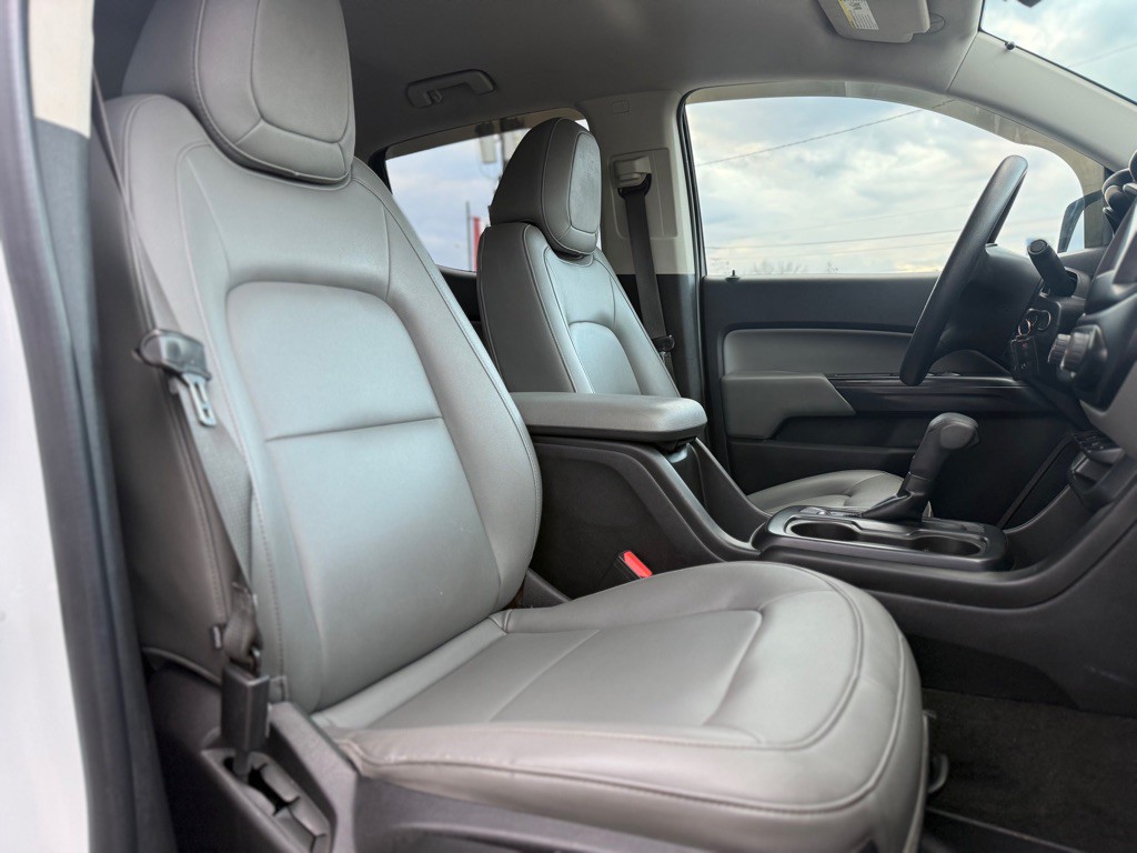 2017 Chevrolet Colorado Image 17