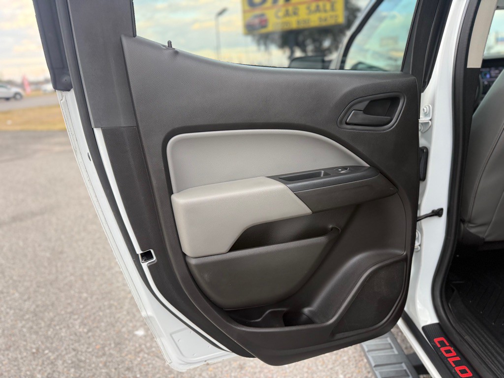 2017 Chevrolet Colorado Image 25