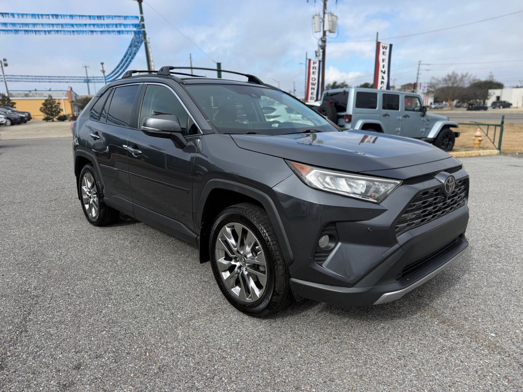 2019 Toyota Rav4 Image 3