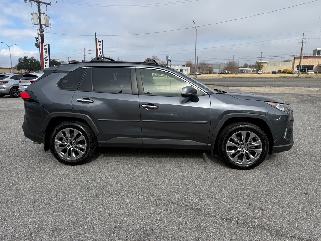 2019 Toyota Rav4 Image 4