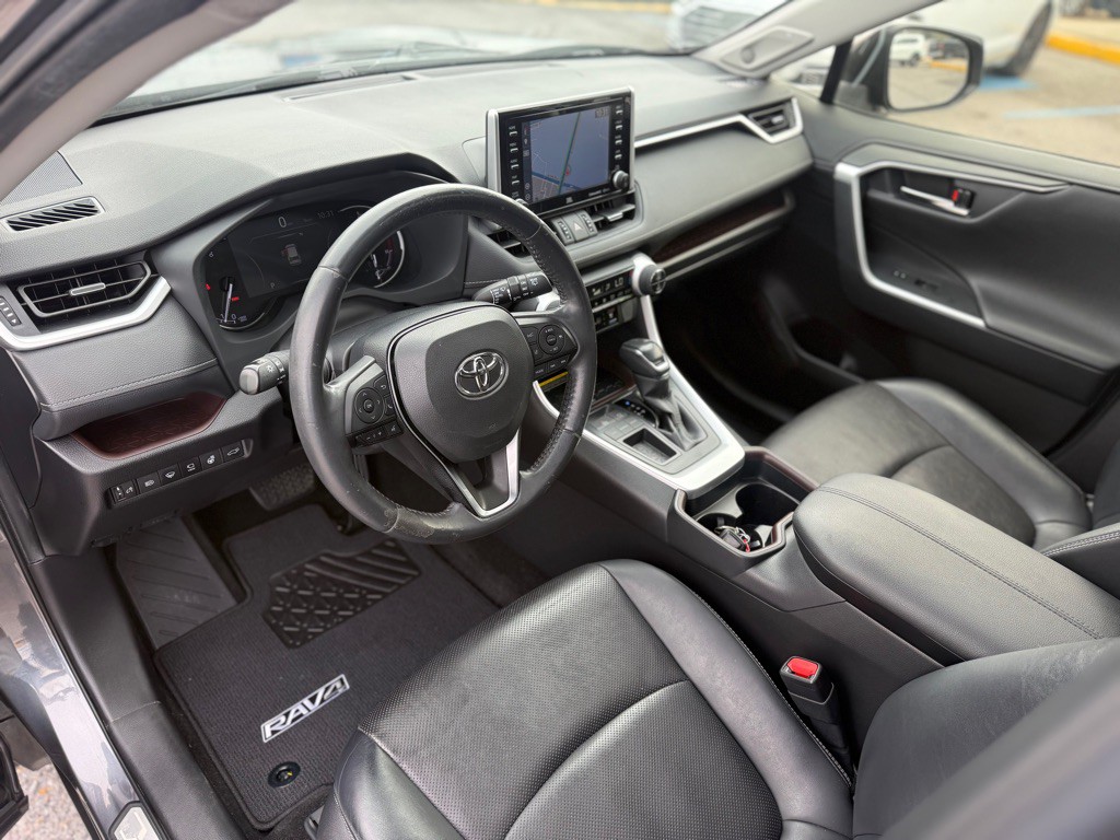 2019 Toyota Rav4 Image 12