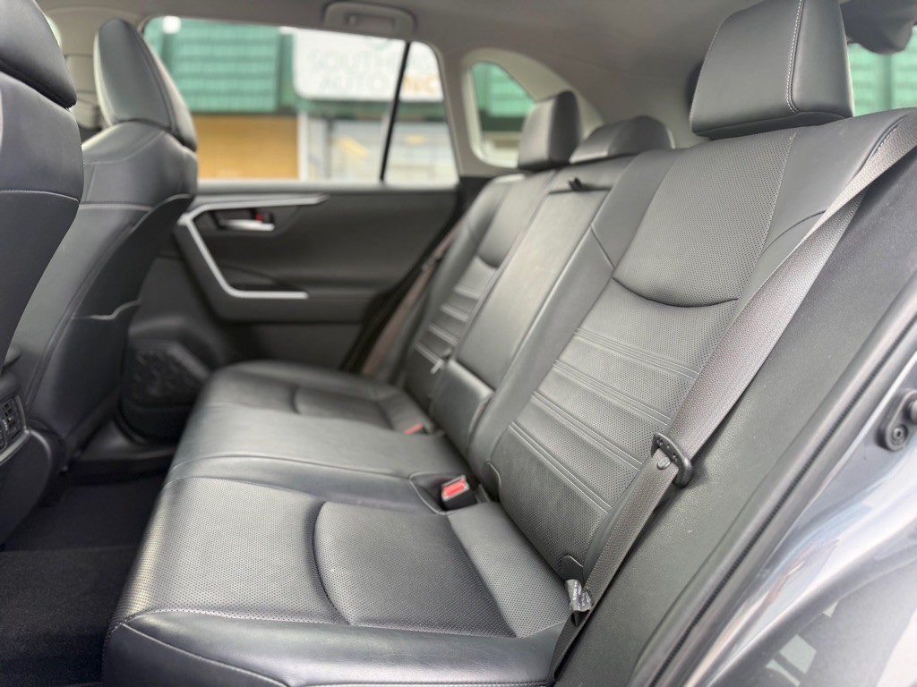 2019 Toyota Rav4 Image 13