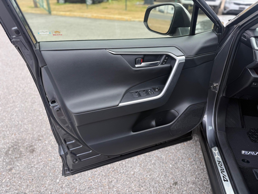 2019 Toyota Rav4 Image 25