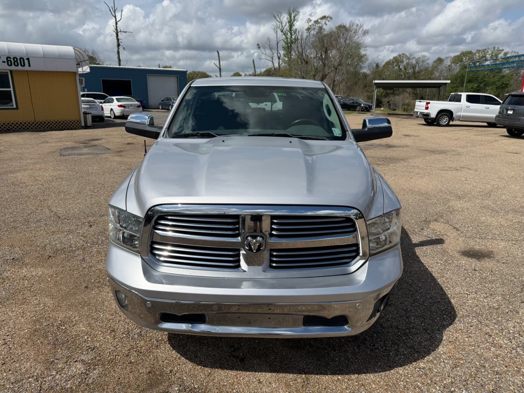 2016 RAM 1500 Image 2