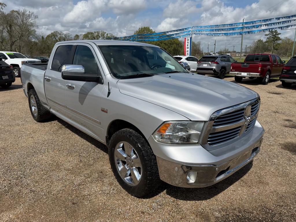 2016 RAM 1500 Image 3