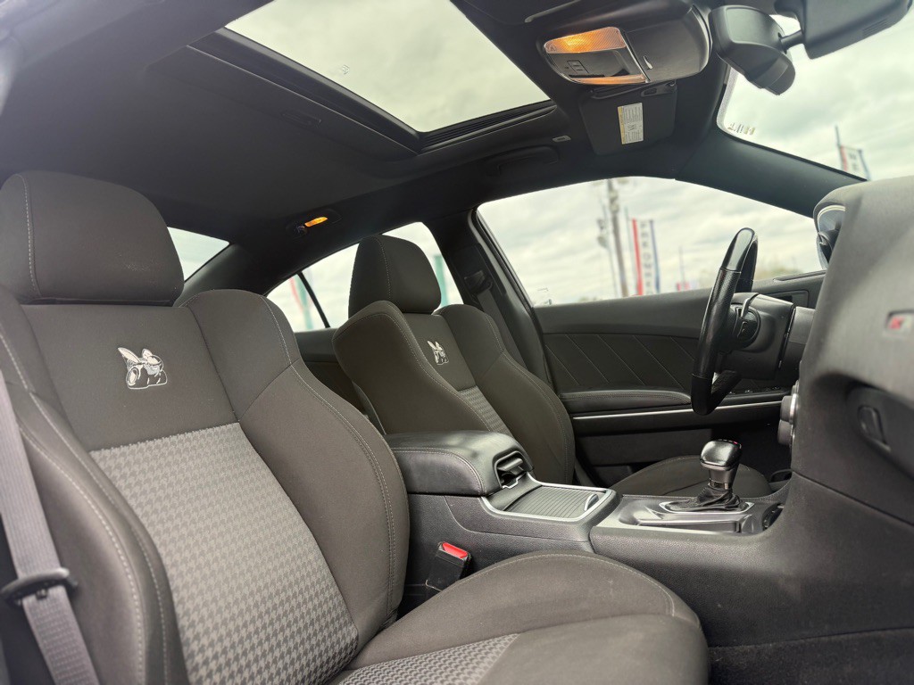 2020 Dodge Charger Image 16