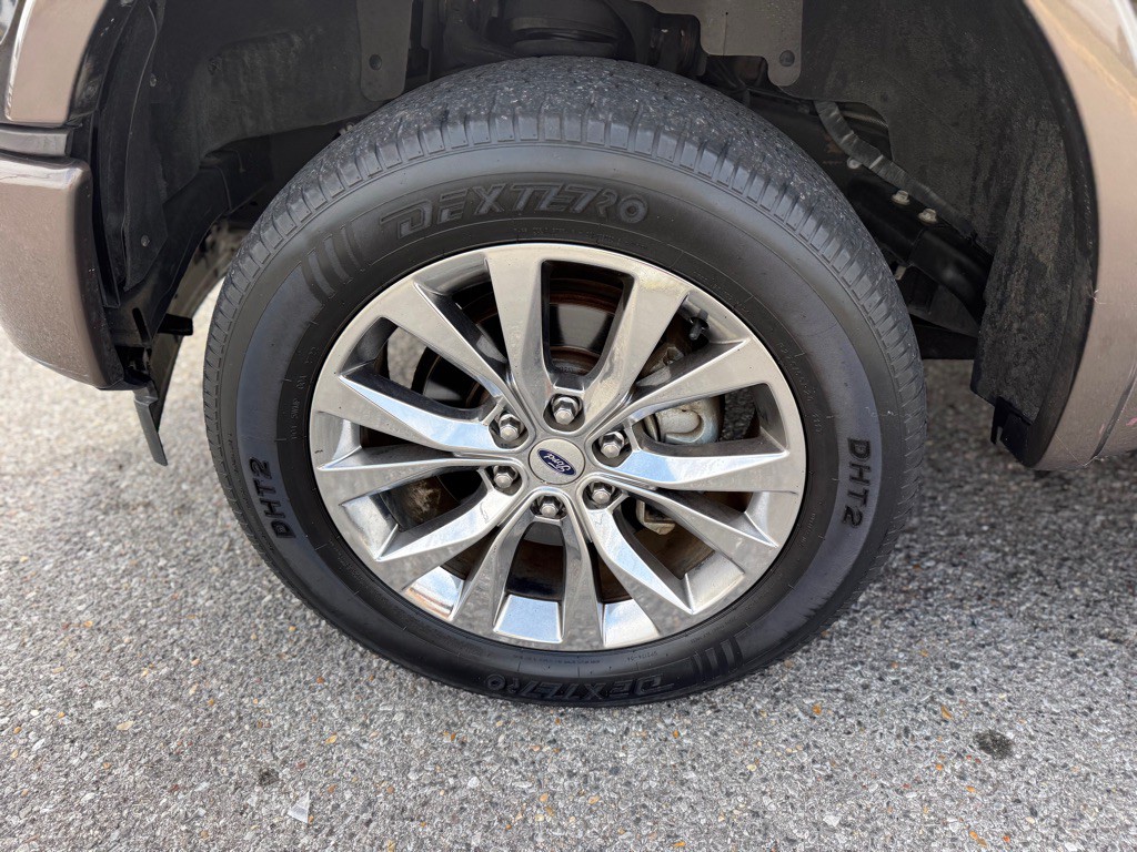 2017 Ford F-150 Image 28