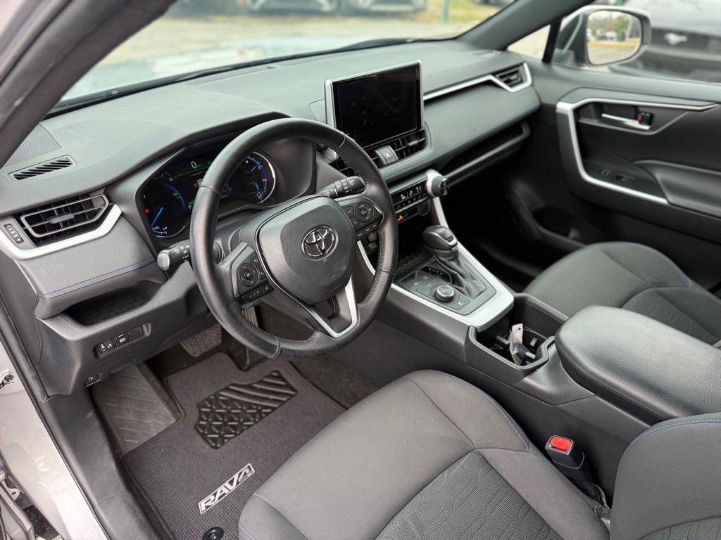 2023 Toyota Rav4 Image 12
