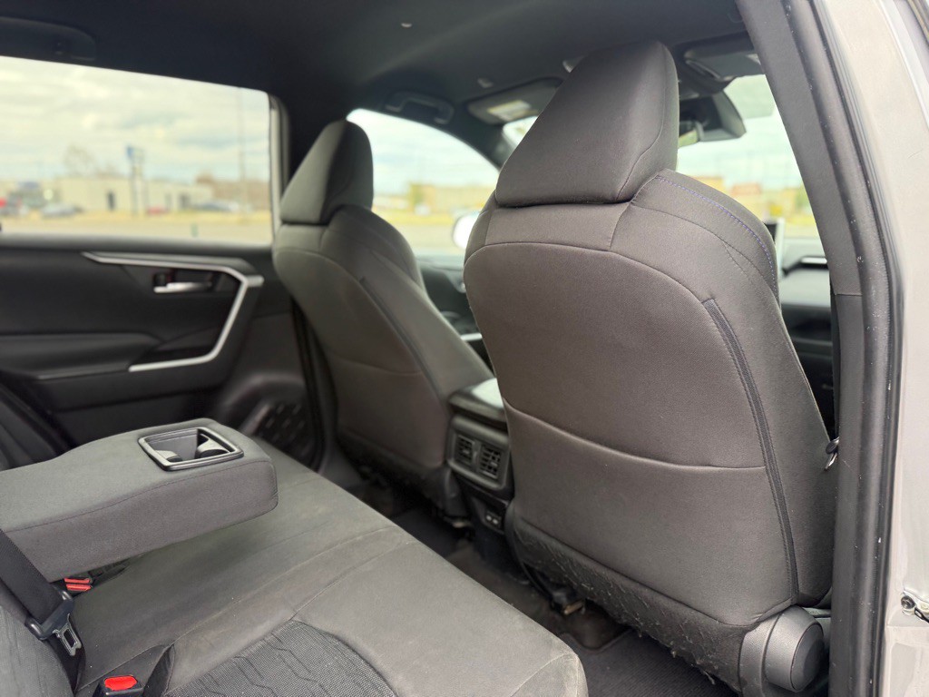 2023 Toyota Rav4 Image 18