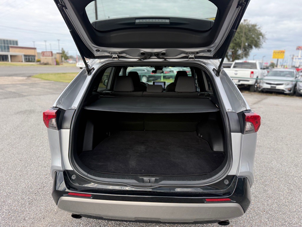 2023 Toyota Rav4 Image 19