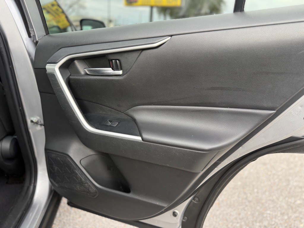 2023 Toyota Rav4 Image 20