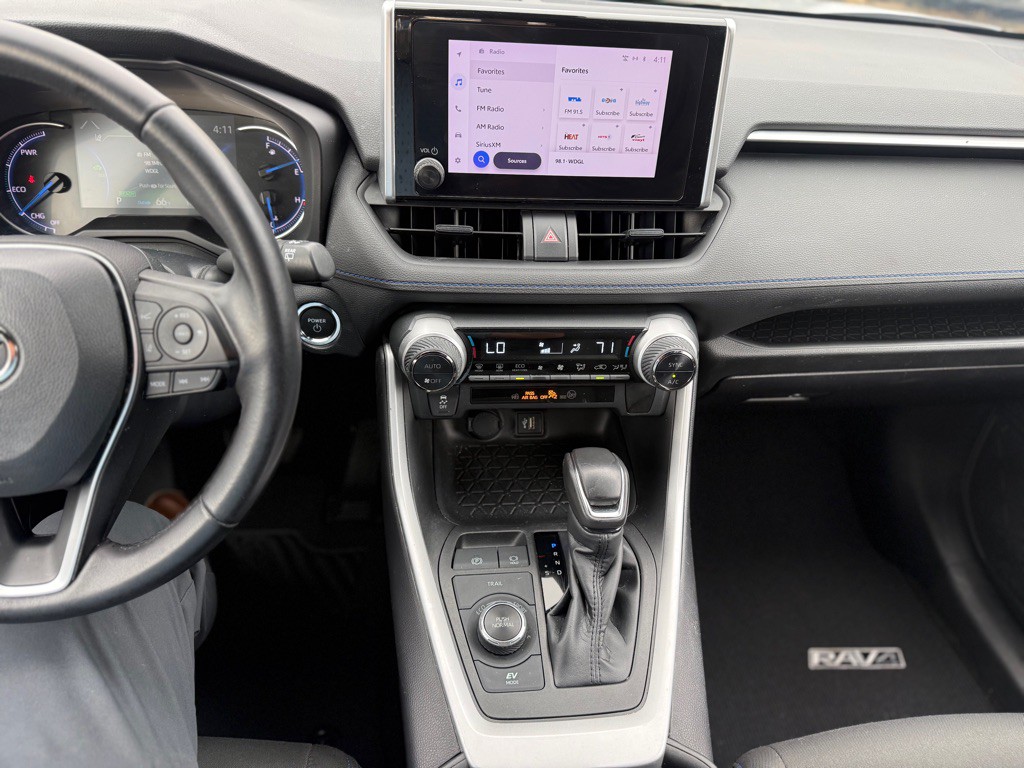2023 Toyota Rav4 Image 25