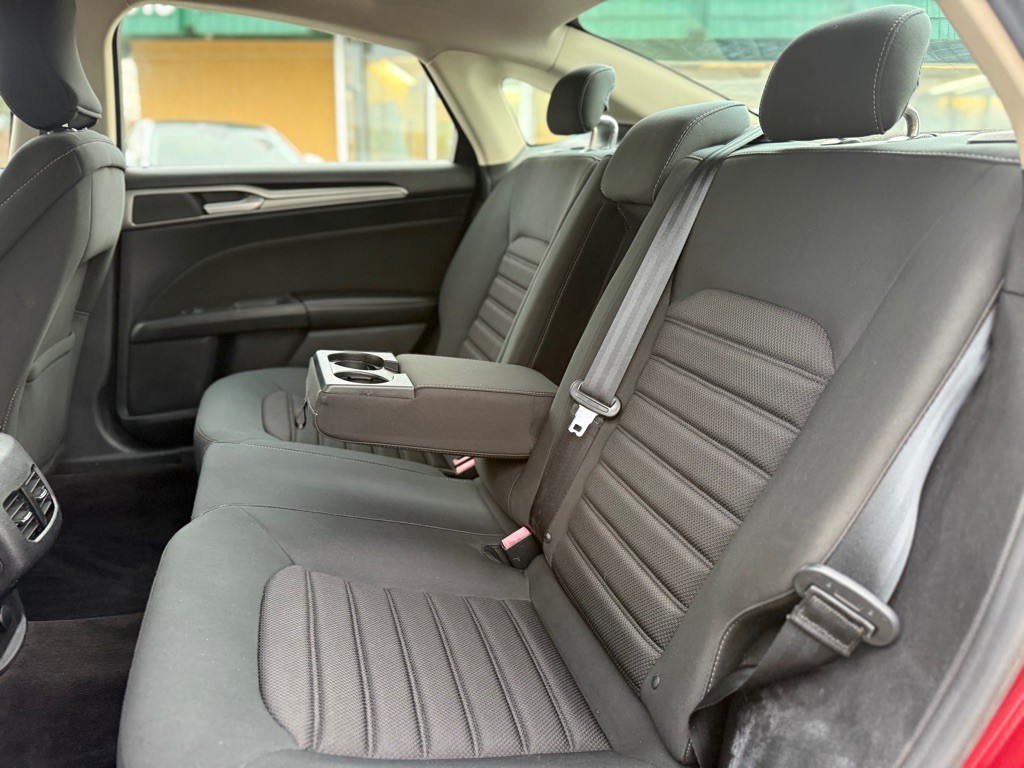 2019 Ford Fusion Image 11