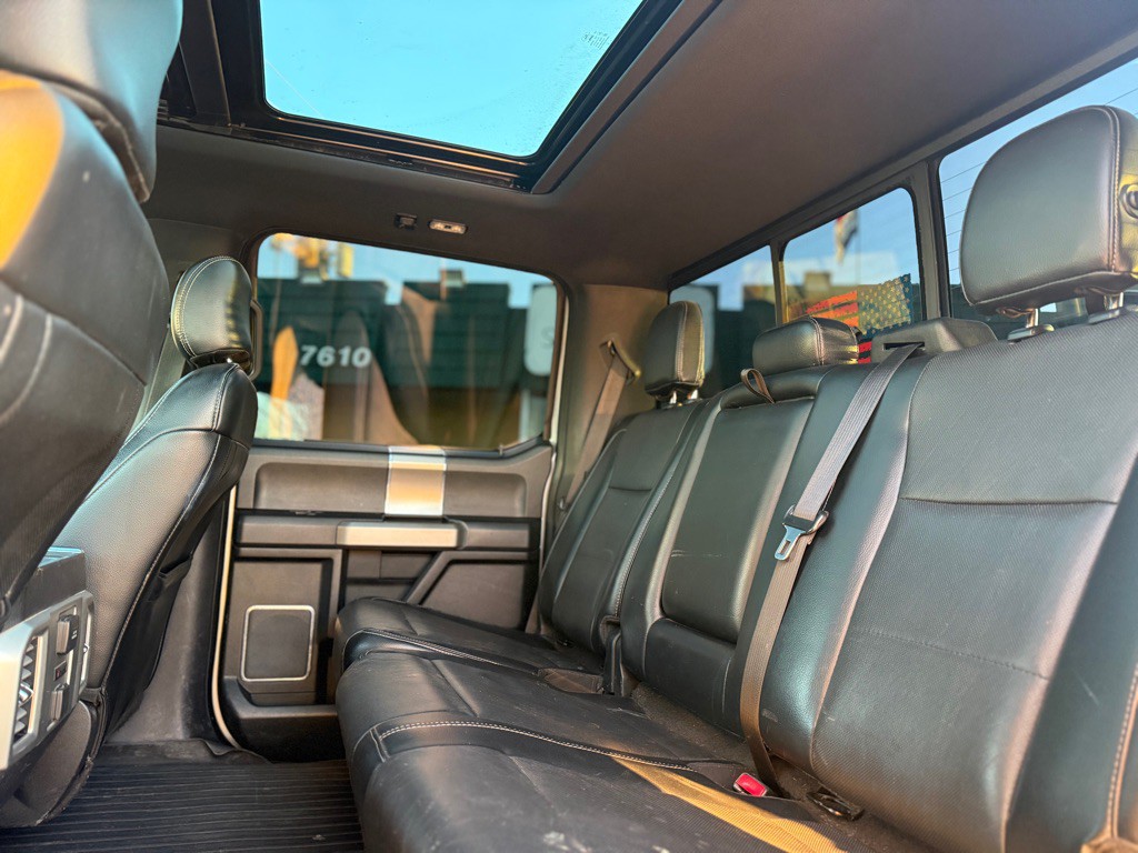 2015 Ford F-150 Image 12