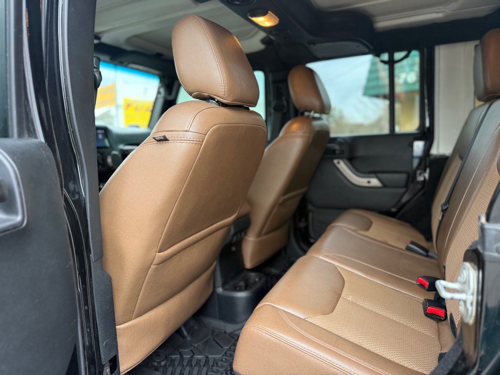 2016 Jeep Wrangler Unlimited Image 15