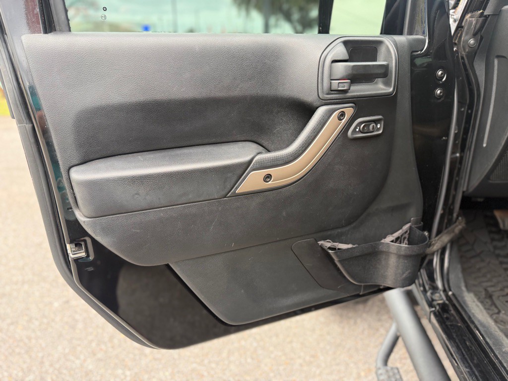 2016 Jeep Wrangler Unlimited Image 23