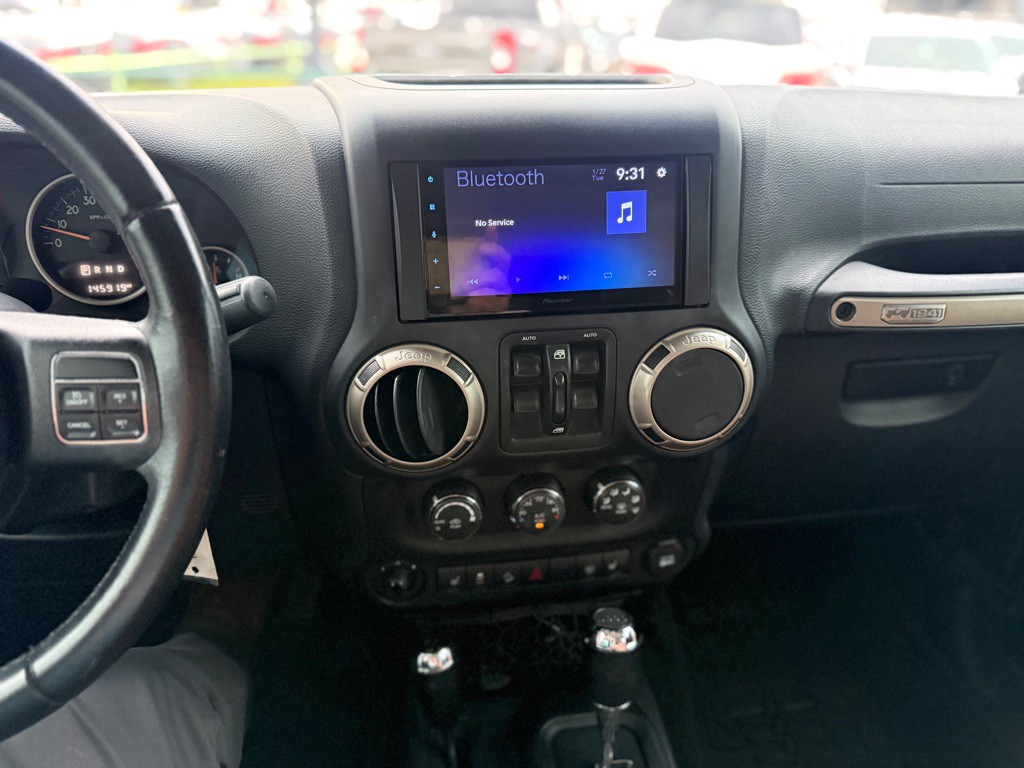 2016 Jeep Wrangler Unlimited Image 25