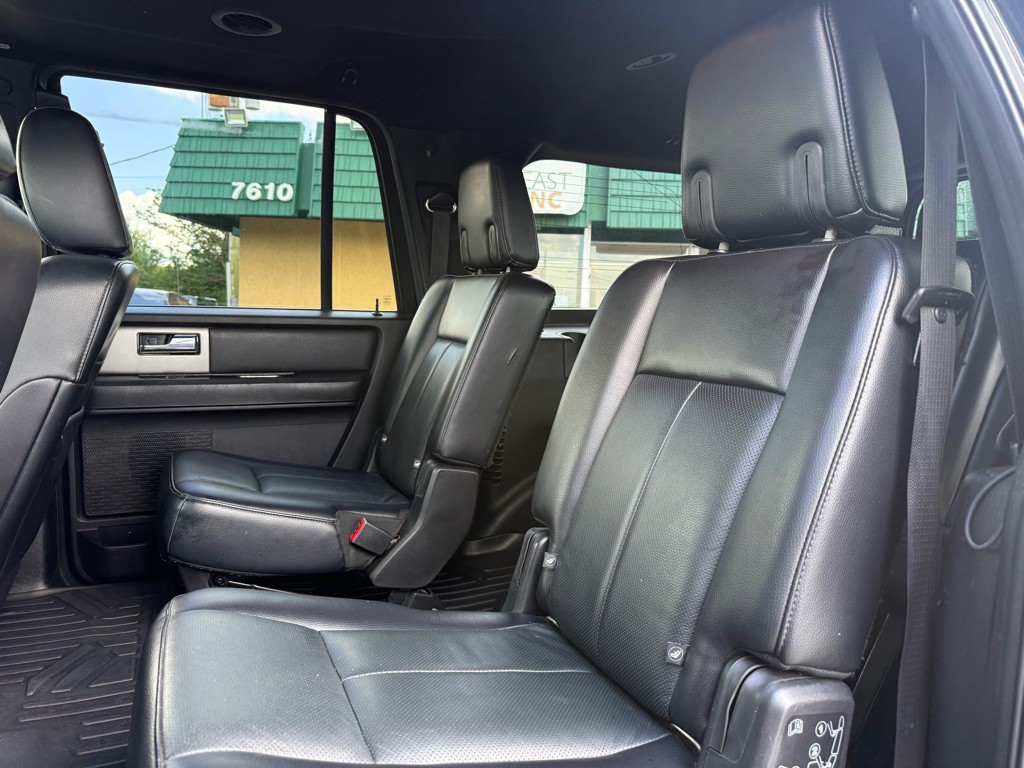 2017 Ford Expedition Image 11