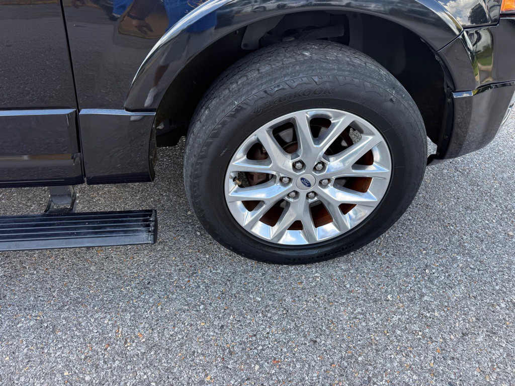 2017 Ford Expedition Image 26