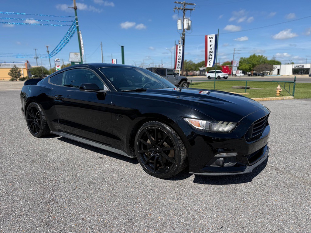 2016 Ford Mustang Image 3