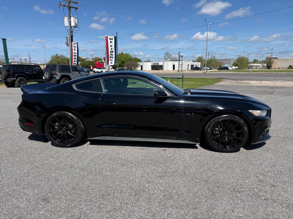 2016 Ford Mustang Image 4