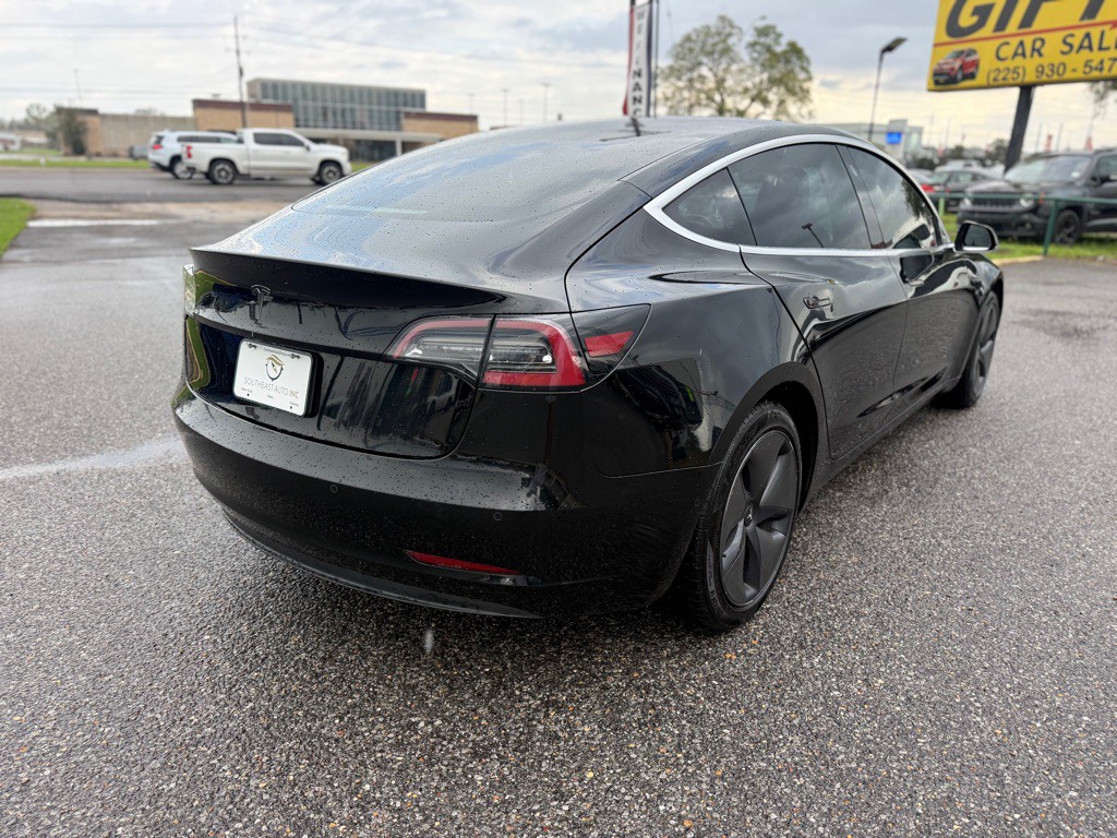 2019 Tesla Model 3 Image 5