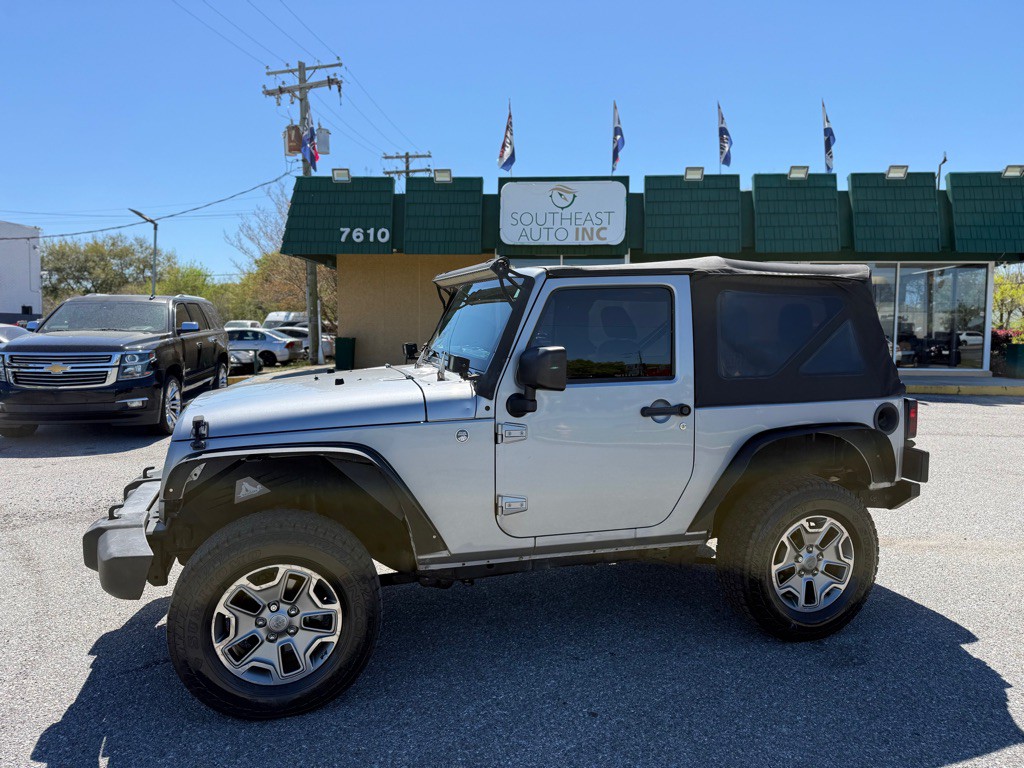 2015 Jeep Wrangler Image 2