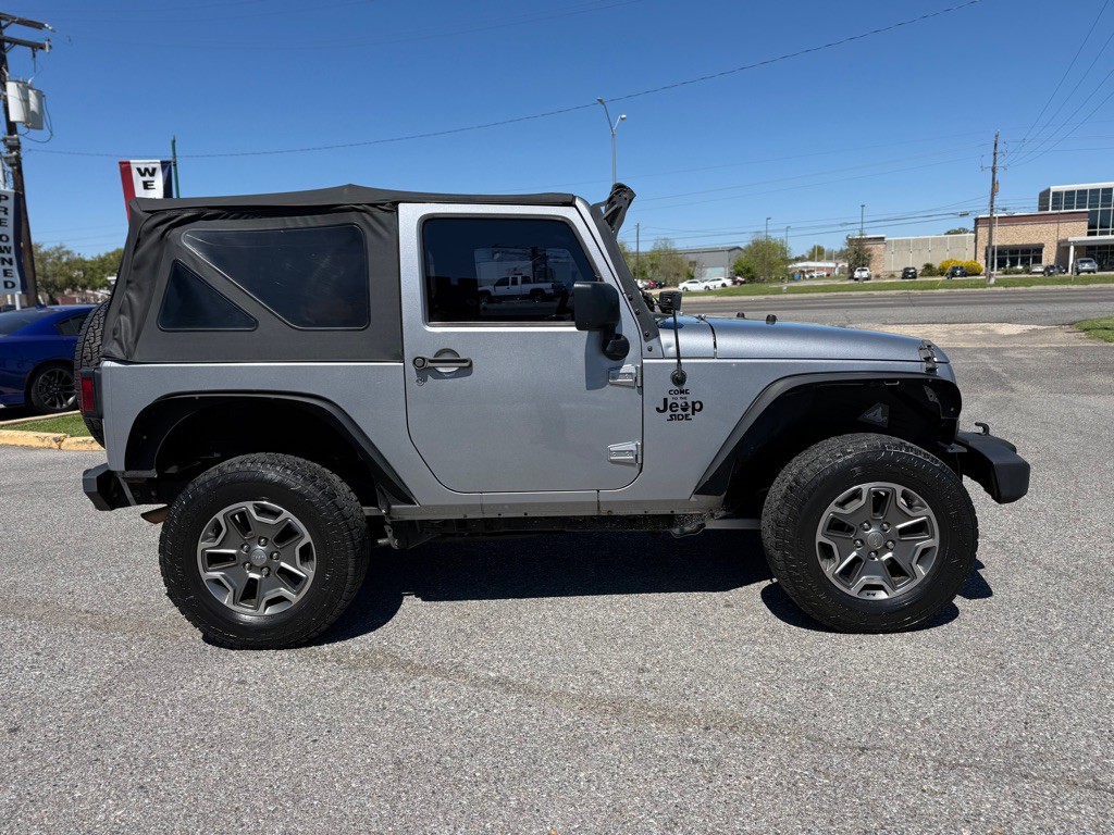 2015 Jeep Wrangler Image 6