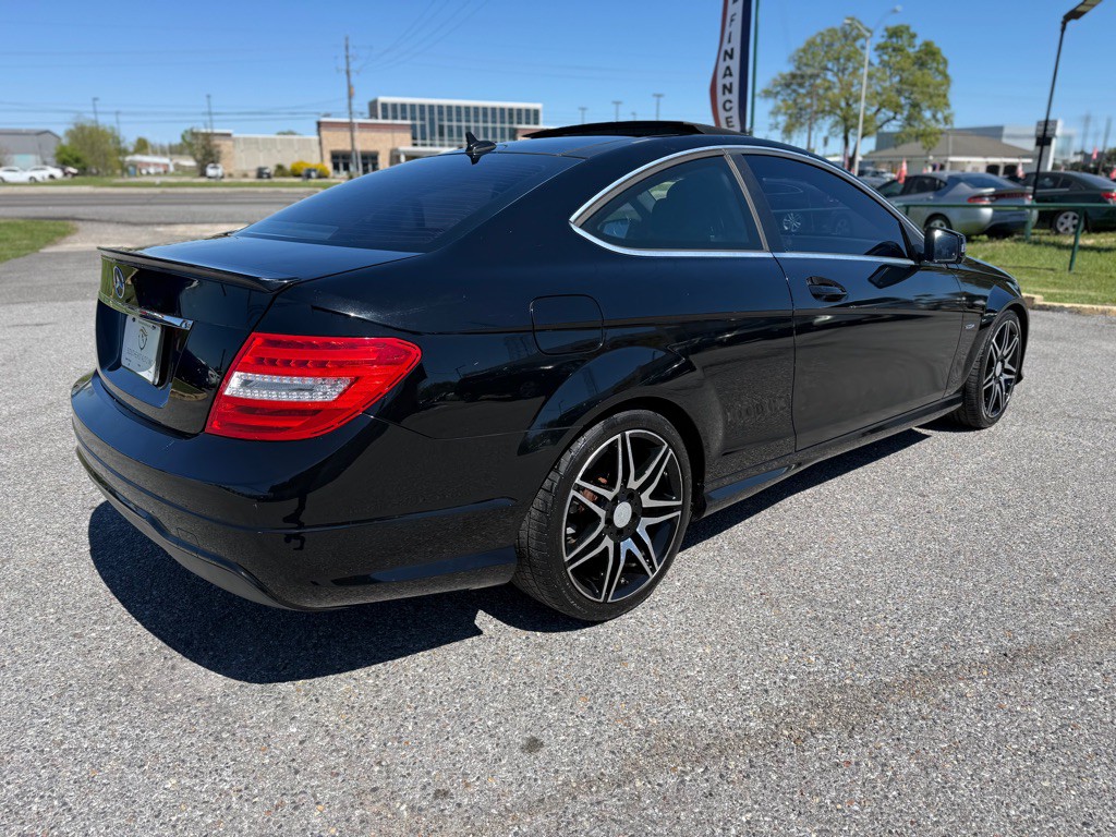 2013 Mercedes-Benz C-Class Image 5