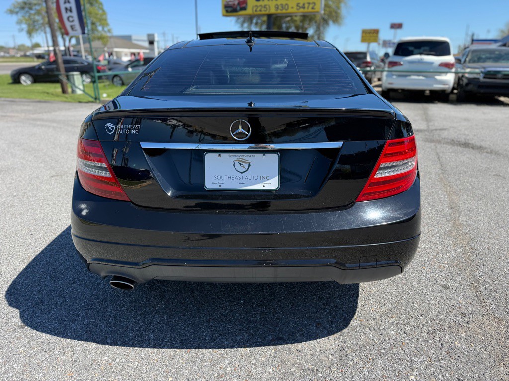 2013 Mercedes-Benz C-Class Image 6