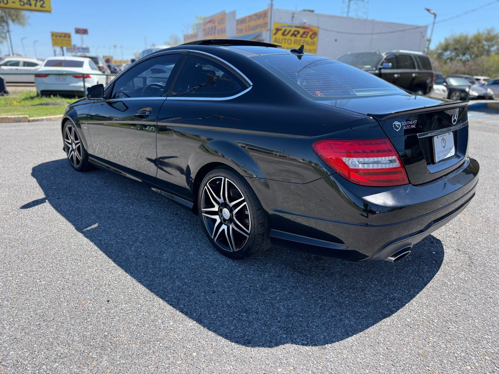 2013 Mercedes-Benz C-Class Image 7