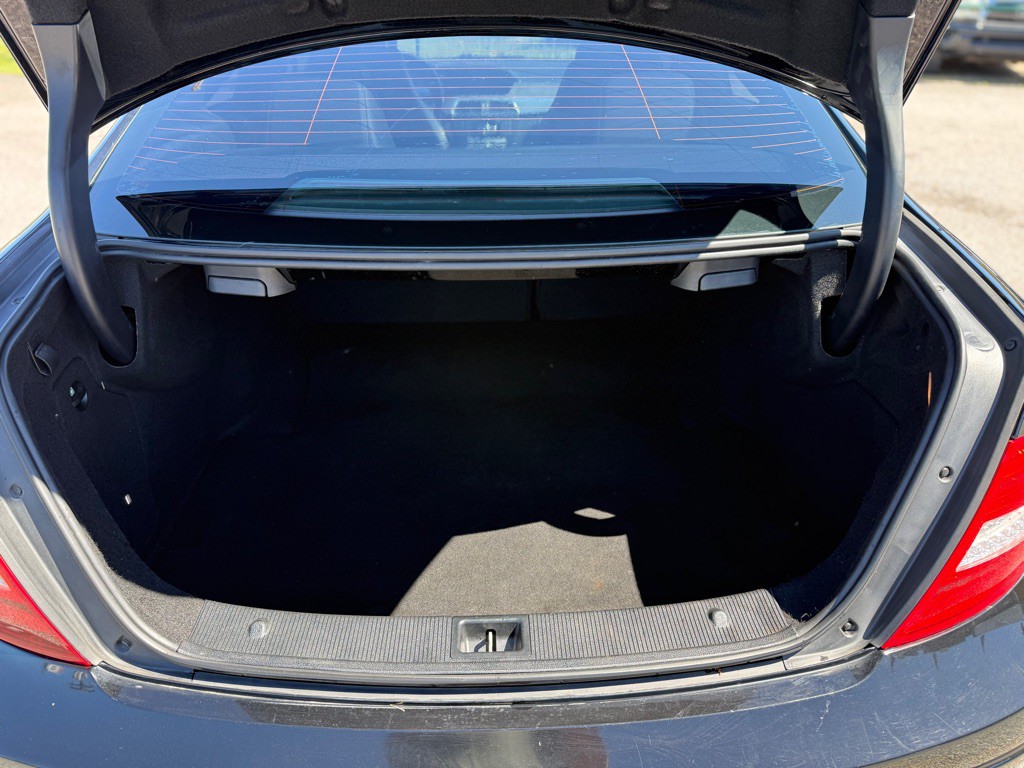 2013 Mercedes-Benz C-Class Image 16