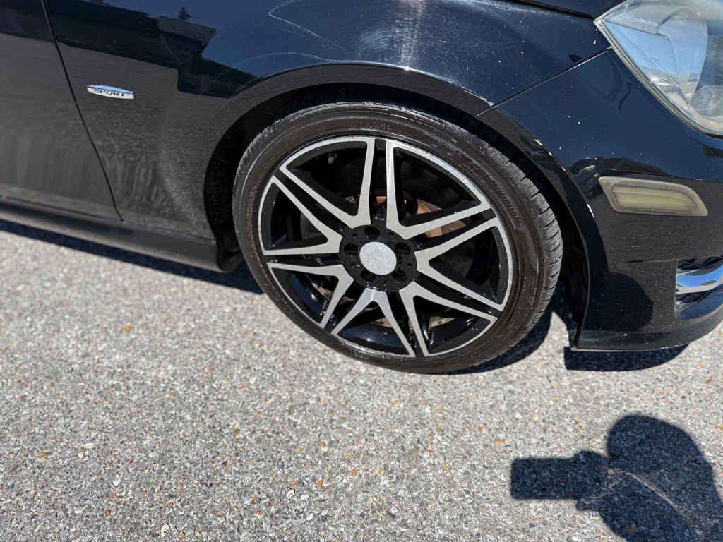 2013 Mercedes-Benz C-Class Image 22